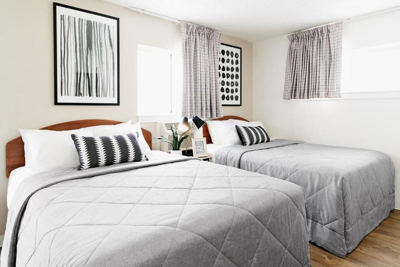Intown Suites Extended Stay Carrollton Tx - Westgrove Drive Exteriör bild